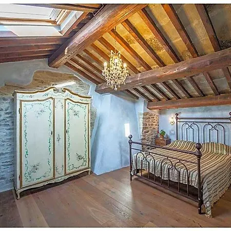 A Cantuccio By Mmega *